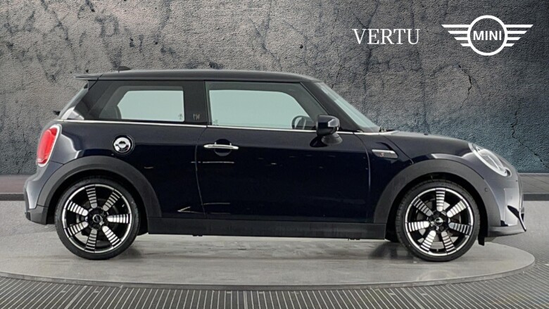 MINI Hatchback 2.0 Cooper S Exclusive 3dr Auto Petrol Hatchback